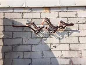 匠心雕琢 售楼部户外不锈钢艺术背景墙，激光围边与手工锻造的艺术对话